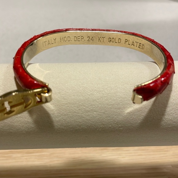 Italian 24KT Gold Plated Snakeskin Bracelet - Picture 3 of 4